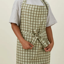 Essential Apron | Sage Checked