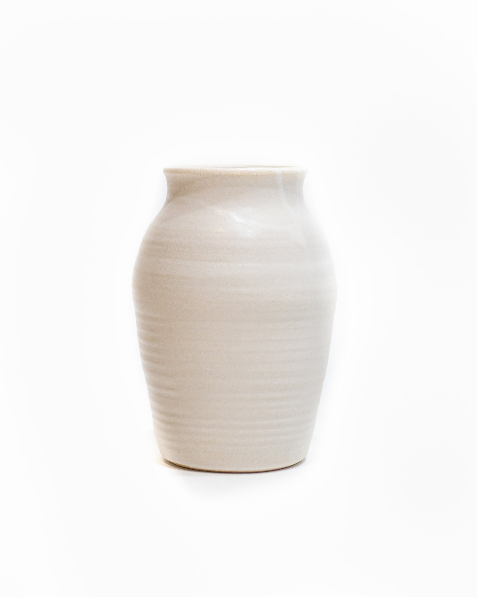 Curved Vase Gather